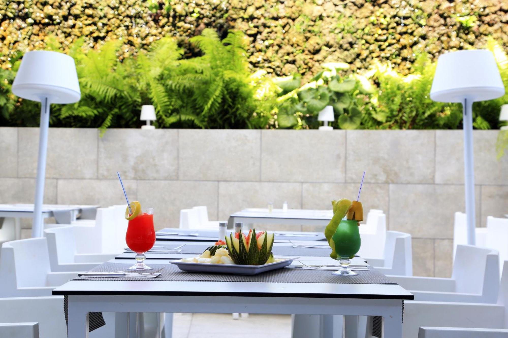 Akeah Broncemar Hotel Плая дел Инглес Екстериор снимка
